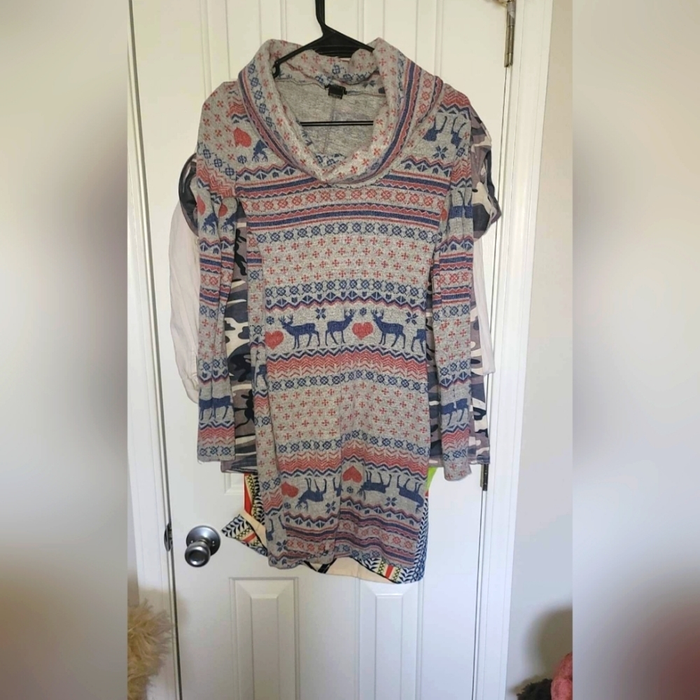 Women's Rue 21 Dress Size xs runs bigger